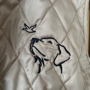 L.L.Bean Embroidered Dog Face Silhouette Lightweight Insulated Tan Cute Vest SP